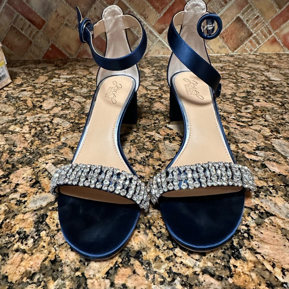 Jewel Badgley Mischka James Block Heel Evening Sandals Size 9.5
